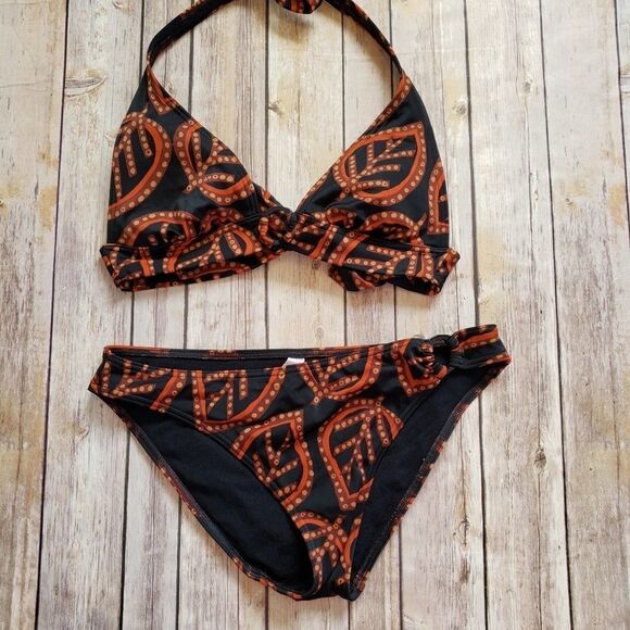 Victorias Secret bikini bathing suit - Picture 1 of 8